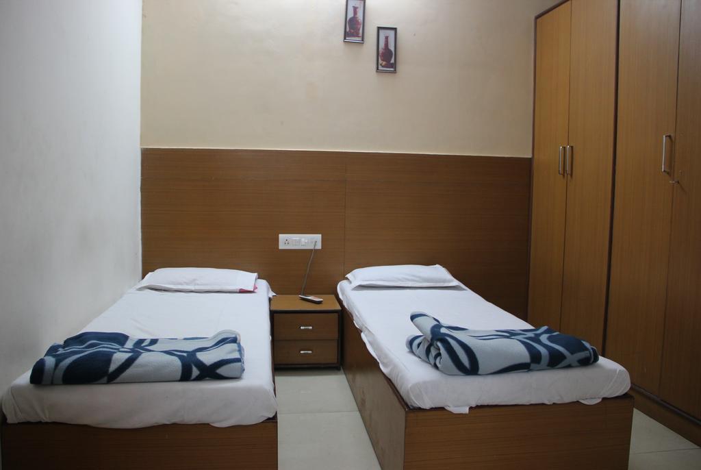 Sohum Habitat Goregaon Exhibition Centre Hotel Bombay Esterno foto