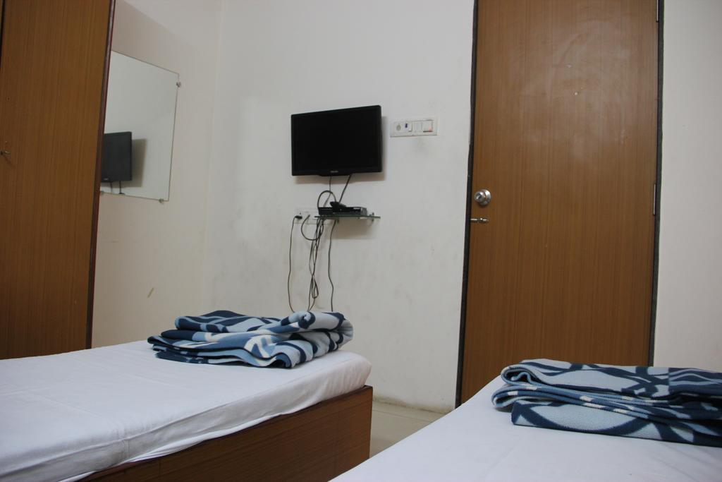 Sohum Habitat Goregaon Exhibition Centre Hotel Bombay Esterno foto